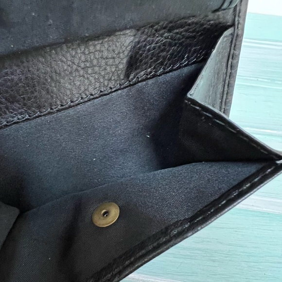 Fossil Tri-Fold Men’s Leather Wallet - Picture 13 of 16